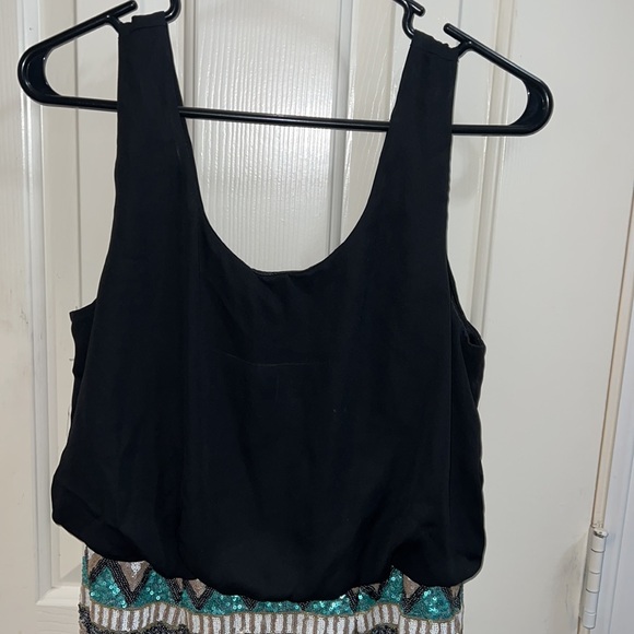 Sequin bottom Dress - Picture 3 of 10